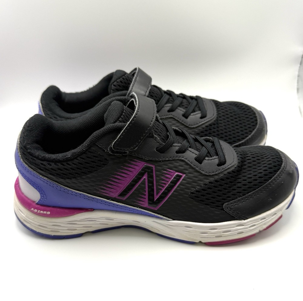 New Balance Kid’s 680 V6 Hook and Loop Running Shoe Kids size US 5 Walking Run