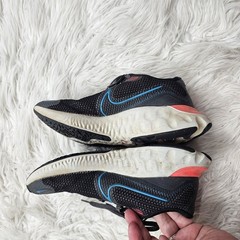 Nike Renew Run Youth Size 4Y Sneaker Black Blue Red Shoes CT1430-090