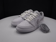 Nike Air Jordan 1 Low OG „Neutral Grey“ CZ0858-100 GS 6.5Y / Women’s 8 US