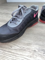 Nike Air Max Invigor (GS) 2.5Y
