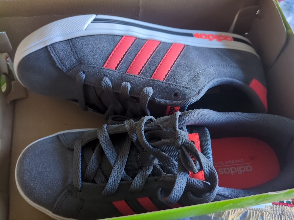 Adidas NEO Lids Daily Team Sneaker (BC0155)Size 5.5
