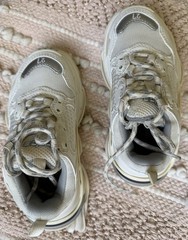 Balenciaga White/Gray Solid Low Top Lace-Up Athletic Sneakers Unisex Adults