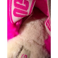 UGG Kids Fluff Yeah Slide Rainbow Pink Blue Yellow Toddler Size 9C