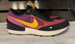 Nike Waffle One Size 5.5Y/Women’s Size 7Fuchsia Running Shoes Sneakers