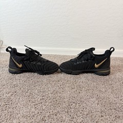 Nike LeBron 16 GS Black/Gold Mid Top Basketball Sneakers Youth 1.5Y AQ2467-007
