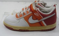 Nike Sneaker White, Red & orange Accents 314675-811 YOUTH SIZE 5
