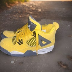 Jordan 4 Retro Yellow Black White Suede Unisex Kids Sneaker 6Y 408452-700