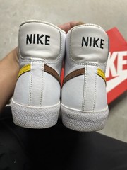 Nike Blazer Mid 77 White Black Brown Mocha Pecan Vivid Sulfur Yellow – Size 4.5