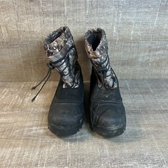 Itasca Brand Youth Size 4 Camouflage Camo Rubber Hunting Snow Mud Boots Kids