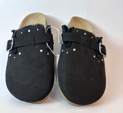 Old Navy Kids Stud Clogs Black Faux Fur Lined Slip On Shoes Size 5Y