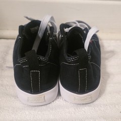Levi’s Unisex Kids Black Low Top Sneakers 3.5 US 35.5 EU 2.5 UK Textile Lace Up