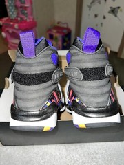 NIKE AIR JORDAN 8 RETRO BG „THREE PEAT“ WHITE SZ 6Y-WOMENS SZ 7.5 [305368-142]