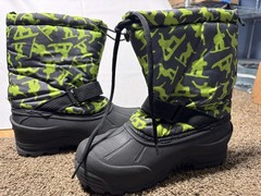 Northside Youth Thinsulate Winter Boot Nylon Faux Fur Black Green US SIZE 5