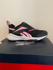 NEW Reebox Kids Shoe Sneaker Black Size 4