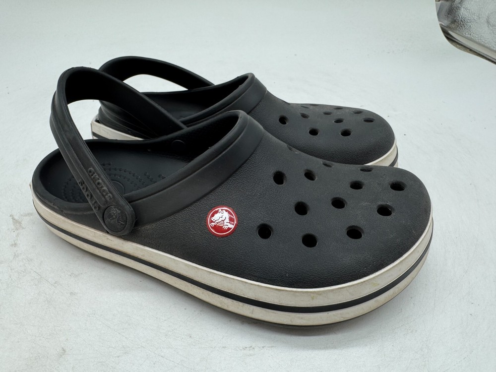 DAMAGED Crocs Crocband Clogs Unisex Black Slip-On Lightweight – 5 Men/7 Women