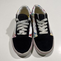 VANS OLD SKOOL RAINBOW CHECKERED LACE-UP SNEAKERS, KIDS SIZE 12