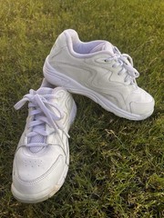 AVIA White Sneakers, Size 5.5, Kids/Youth, Low Top