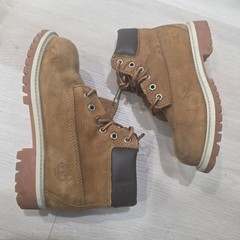 Timberland Waterproof Boots Beige Brown Youth Kid Size 2Y