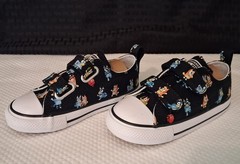 Converse Bluey Little Kids Size 8 All Star Sneaker Black Multi-Color NWOB