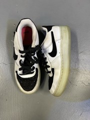Nike Air Force 1/1 Low AF1 Mix White GS, Size 4.5y, Used