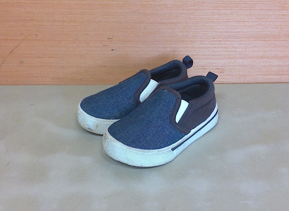 OshKosh Austin Navy Blue Gray Slip On Shoe Toddler Size 7M