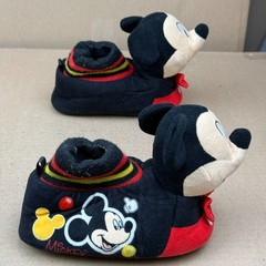 Kids Mickey Mouse Character Slippers Size 9-10 Soft Plush Indoor Shoes