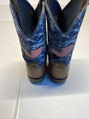 Ariat Wiggle Room Boots Size 6