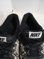 Nike Flex Experience RN 4 Women’s Black White Athletic Shoes 749822-001 Sz 6Y