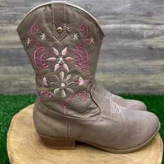 Magellan Youth – Size 5D – Beige/Pink Faux Leather Zipper Boots Style 172984