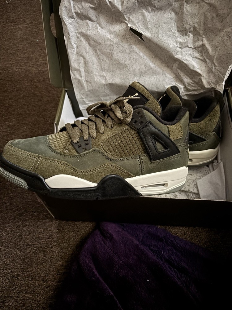 Air Jordan 4 Retro SE Craft GS ‚Olive‘ 7y FB9928 200