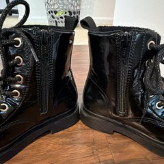 H&M Kids Black Patent Leather Combat Ankle Boots Lace-Up Side Zipper US 1
