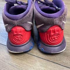Nike Kyrie Irving 6 BG Enlightenment Sneaker Youth 1 Purple Basketball Casual