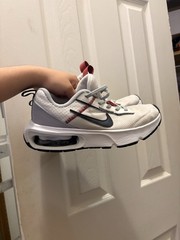 Nike Air Max INTRL Lite White/Gray/Red Lace-Up Sneakers Kids 2.5Y DH9393