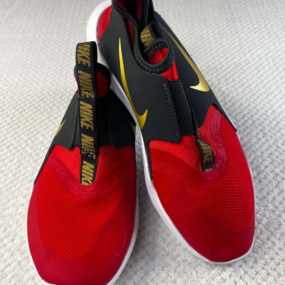 Nike Flex Runner Kids University Red Black Gold Slip On Sneakers AT4662-605 4Y