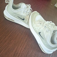 Nike Sneakers Air Max Axis size 6