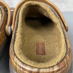 Crocs Chewbacca Star Wars Clogs Kids Size 9 Brown Fuzzy Lined Slip On Shoes