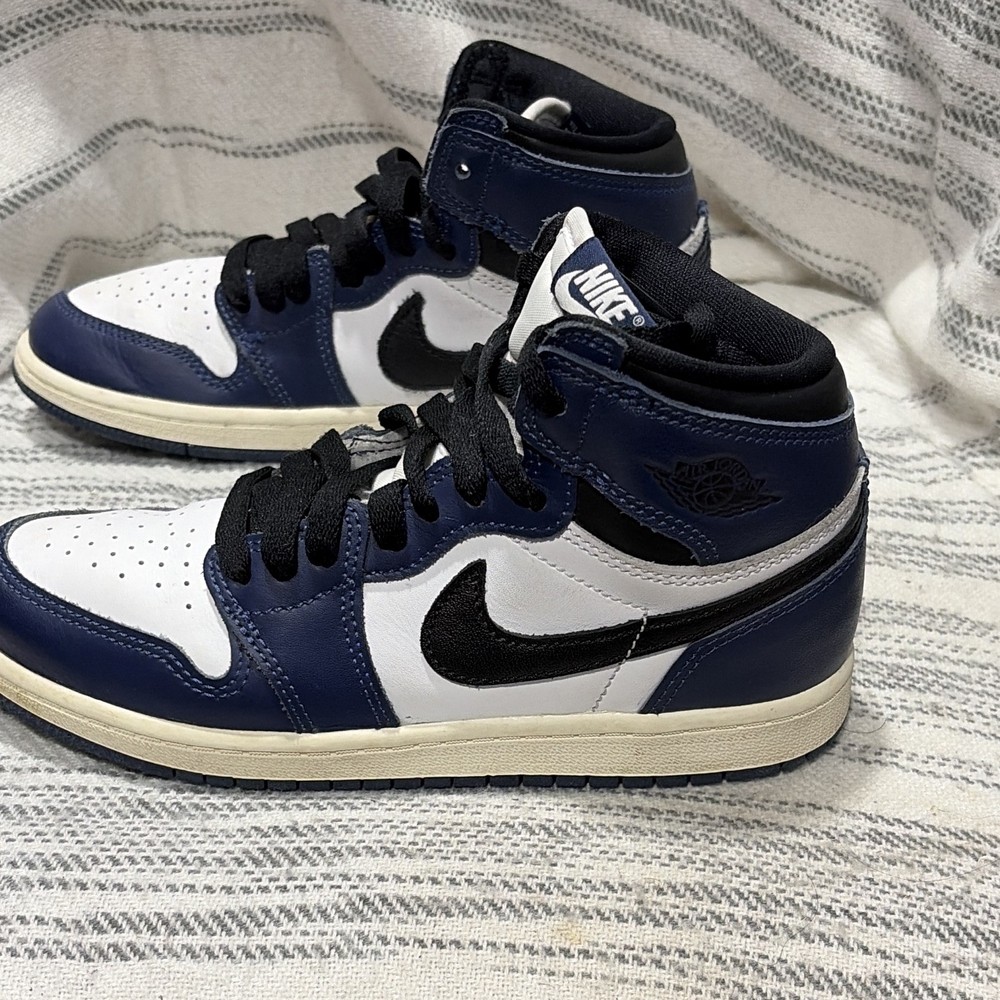 Jordan High og midnight blue Sneaker Kids US 3Y