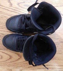 Nike Air Jordan 1 Mid Black/White Football Cleats TD HF6883-001 SIZE Youth 13C