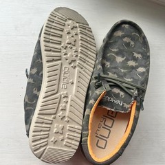 Grey and khaki Dinosaur Hey Dudes Size 6-7 Boys Loafers comfort slip on