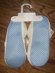 Nick & Nara Polar Bear Slippers Child’s Size M/L