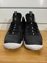 NIKE Foamposite PRO (GS) BLACK/WHITE-BLACK [644792 006] US SZ 4Y B40