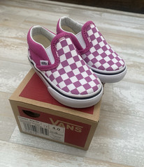VANS Classic Slip-On Checkerboard Pink/White Canvas Unisex Kids US 4