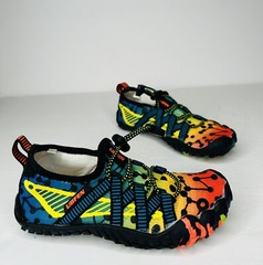 UBFEN 12Y Multi Color Black Used Water Shoe Slip On Light Weight Mesh Unisex Kid