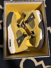 Jordan Air Jordan 4 Retro GS lightning Sneakers Size 5Y Leather