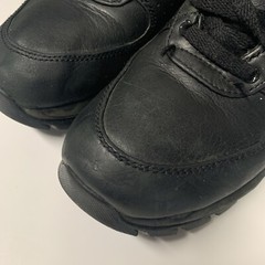 Nike Air Max Goadome ACG Black Leather Waterproof Boots 4Y / 36 Hiking School