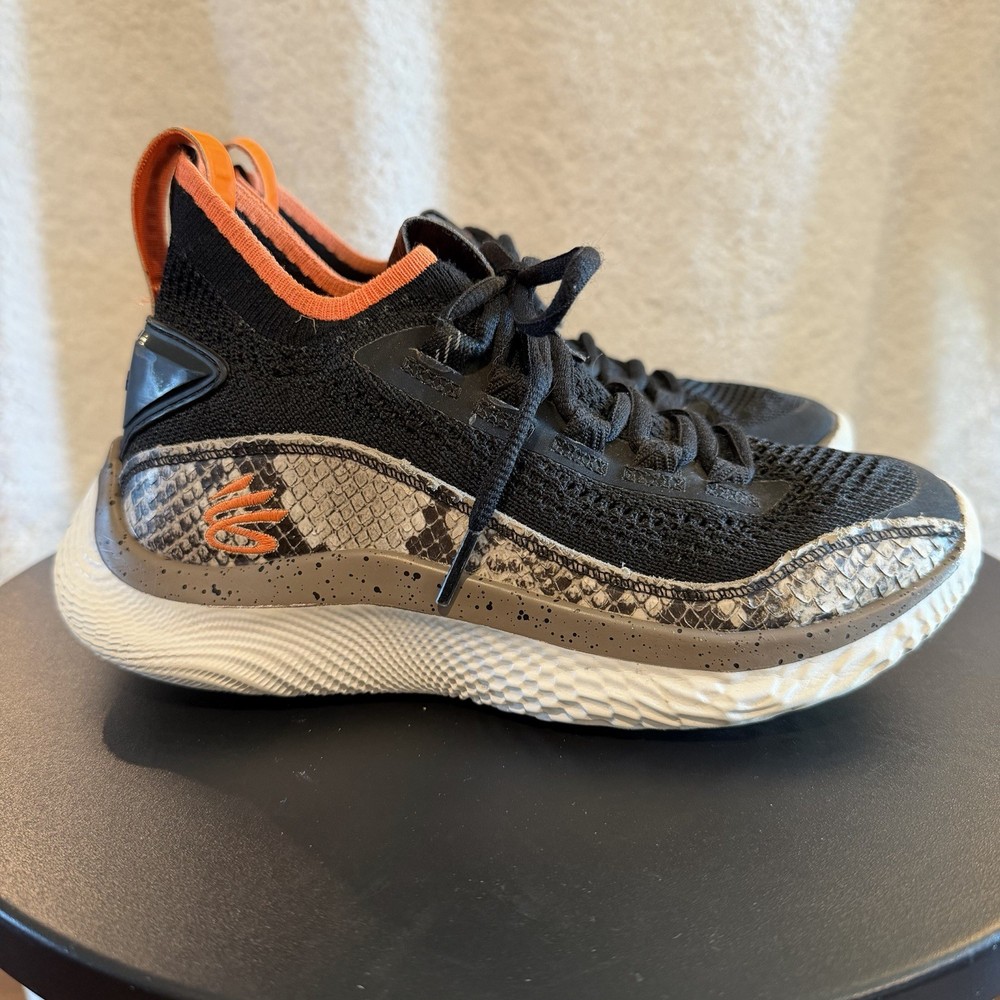 Under Armour Curry Flow 8 Snakeskin Basketball Shoes Black/Orange Size 3.5Y
