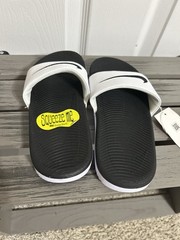 Nike Kawa Slides In White And Black Childrens Size 13 NWT