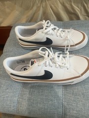 NEW Nike DA5380-102 Court Legacy Casual / Athletic Sneakers -Youth 6Y