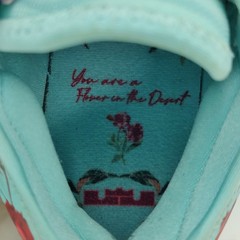 Nike LeBron 18 Low x Mimi Plange Daughters 2021 Youth Sz 7/ EU 40 Flwr Sneakers