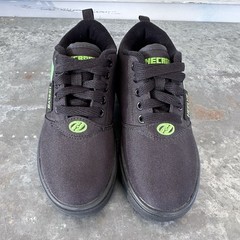 Heelys Pro 20 Minecraft Black Skate Shoes With Wheels Size Youth 1 Worn Once